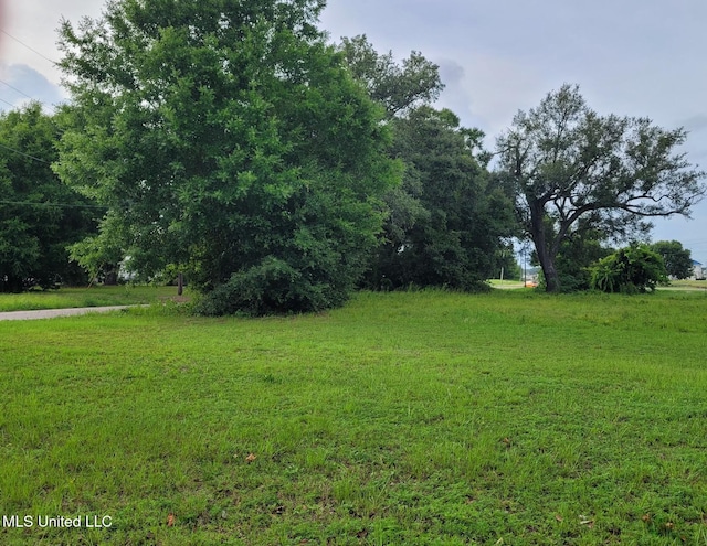 426 Heidenheim Ave, Biloxi, MS 39530