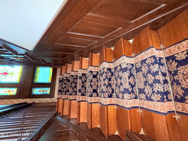 5 Spruce St, Oakland, MS 38948 - view of stairway