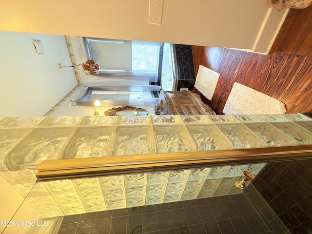 5 Spruce St, Oakland, MS 38948 - view of stairway