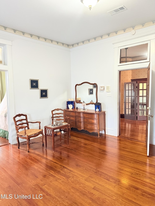 5 Spruce St, Oakland, MS 38948 - sitting room with wood finished floors and visible vents