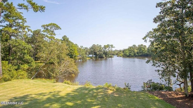 Listing photo 3 for Sundown Ln, Gulfport MS 39503