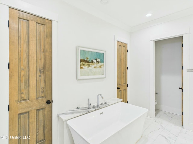 103 Honours Ln, Madison, MS 39110 - full bath featuring baseboards, toilet, a soaking tub, recessed lighting, and marble finish floor