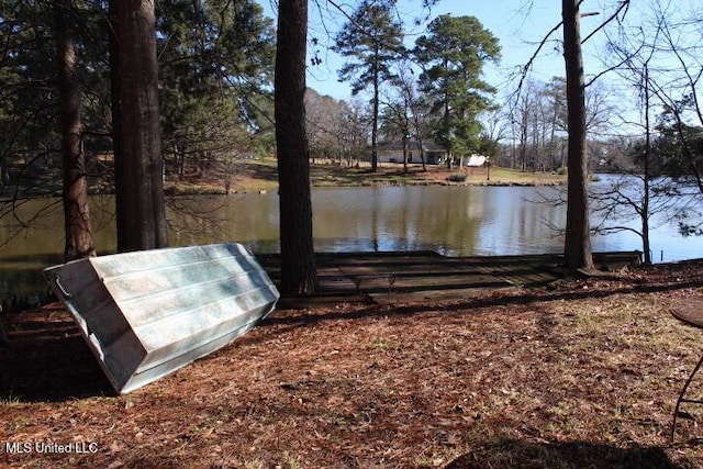 view of yard with a water view