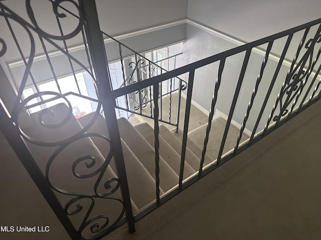 903 Westwood St, Pascagoula, MS 39567 - stairway featuring baseboards