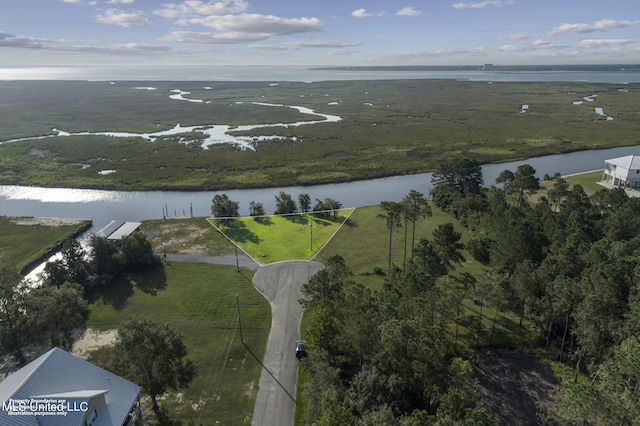 2452 Iki Pl, Diamondhead, MS 39525
