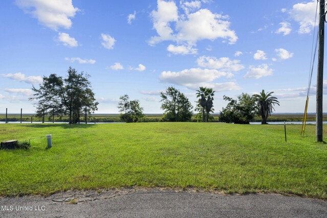 2452 Iki Pl, Diamondhead, MS 39525