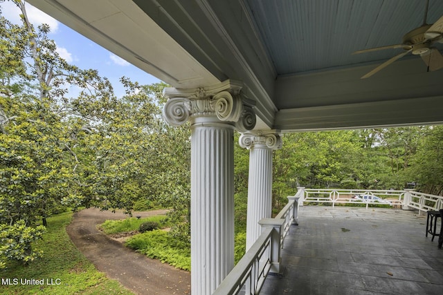 315 N St, Lexington, MS 39095 - exterior space with a deck and a ceiling fan