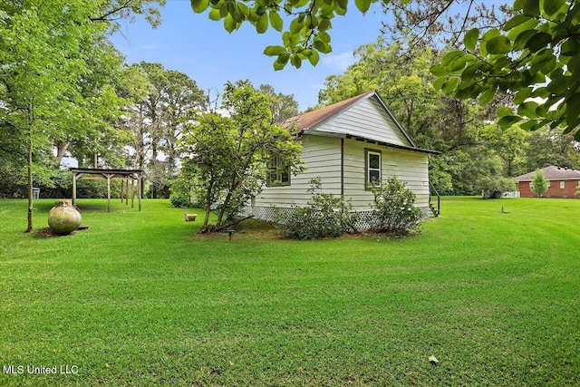 873 SCR 142, Morton, MS 39117 - view of grassy yard