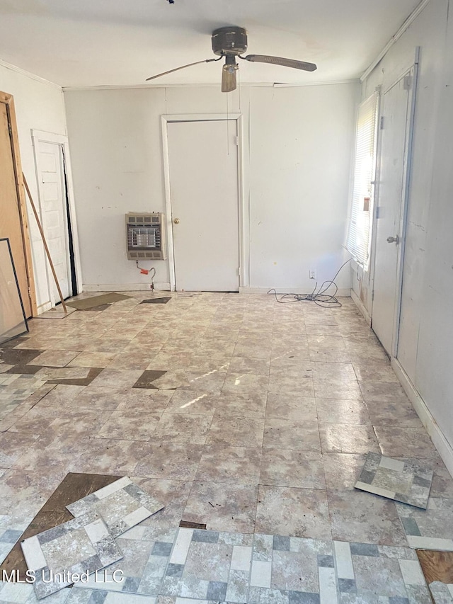 810 S Edwards Ave, Clarksdale, MS 38614 - empty room with heating unit and ceiling fan
