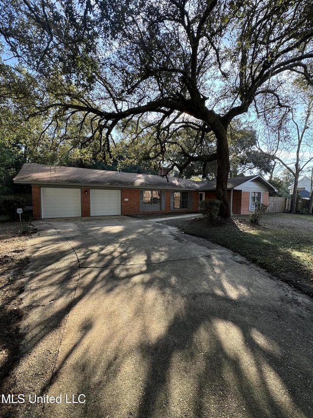 view of front of home featuring a garage