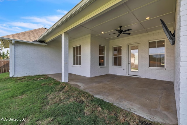 202 Crestwood Pl, Madison, MS 39110 - view of patio featuring a ceiling fan
