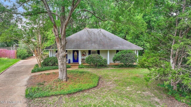 634 Twin Harbor Pl, Madison, MS 39110 - view of front of house featuring stucco siding, covered porch, and a shingled roof