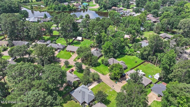 634 Twin Harbor Pl, Madison, MS 39110 - aerial view of property and surrounding area featuring a large body of water and nearby suburban area