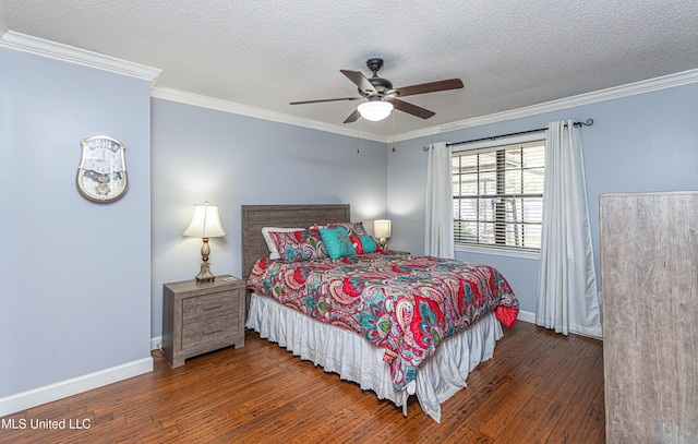 bedroom with crown molding, baseboards, hardwood / wood-style floors, a textured ceiling, and a ceiling fan