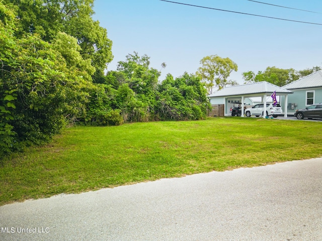 Listing photo 2 for 333 Saint George St, Bay Saint Louis MS 39520