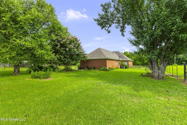 380 Green Acres Dr, Canton, MS 39046 - view of yard