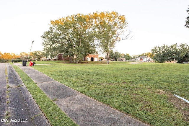 view of grassy yard