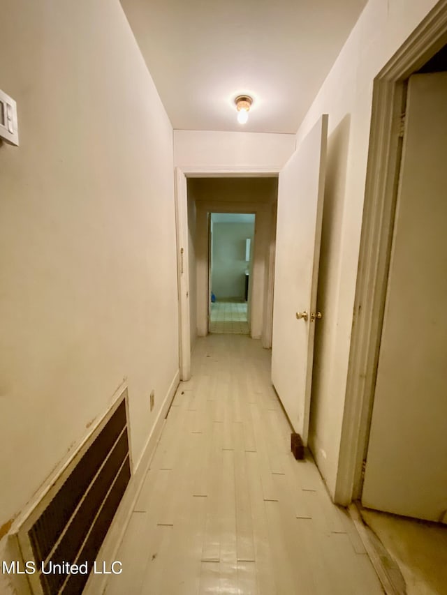 1903 Circle Dr, Picayune, MS 39466 - corridor with light wood-style floors
