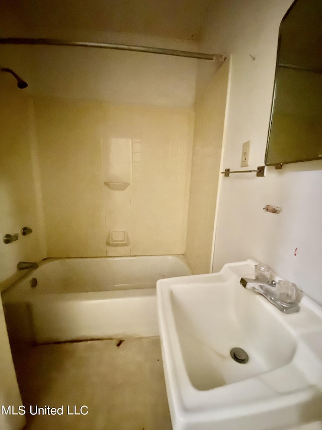1903 Circle Dr, Picayune, MS 39466 - full bath featuring shower / washtub combination and a sink