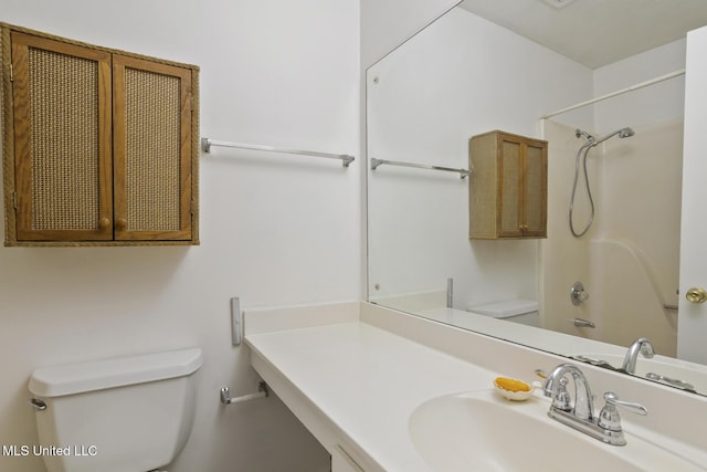 546 Hunters Creek Cir, Madison, MS 39110 - bathroom with vanity and  shower combination