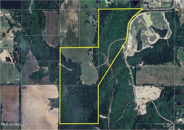 2276 Twin Creek Rd, Lucedale, MS 39452 - map / location with property boundaries highlighted