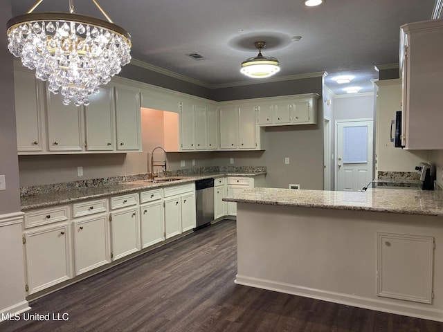 kitchen with dishwasher, hanging light fixtures, an inviting chandelier, white cabinets, and range