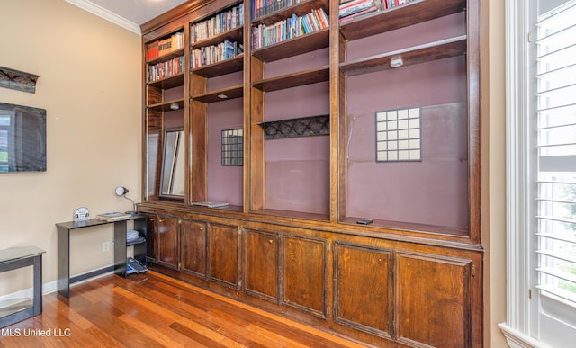 116 Hidden Hills Dr, Madison, MS 39110 - detailed view of ornamental molding and wood finished floors