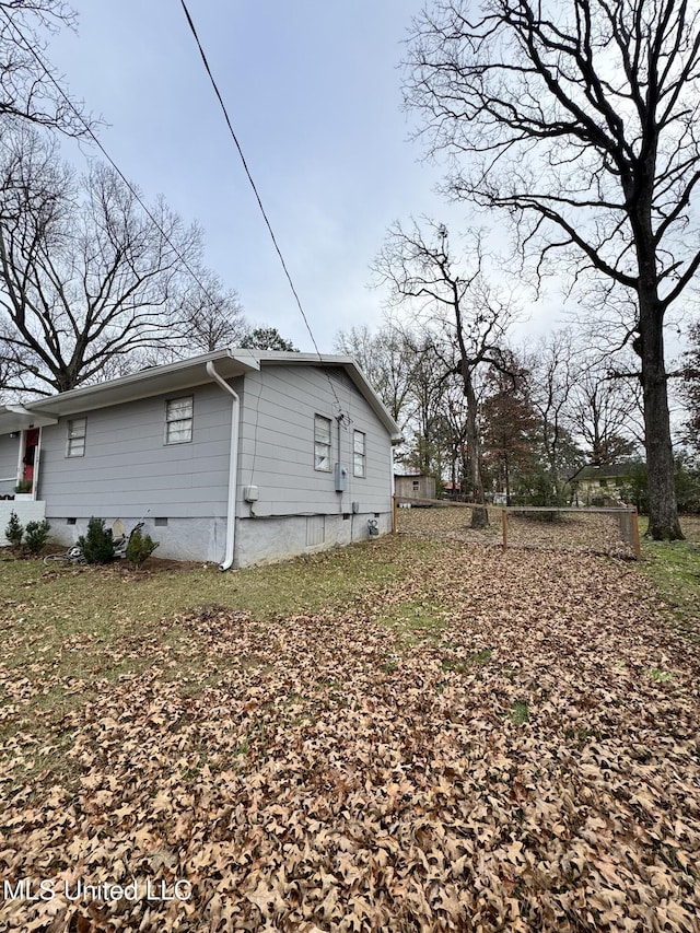 view of side of home