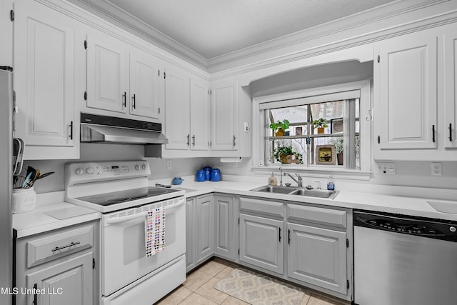 kitchen with sink, a textured ceiling, stainless steel dishwasher, crown molding, and white electric range oven