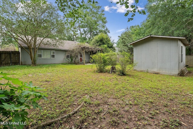 6944 Apona St, Diamondhead, MS 39525 - view of yard