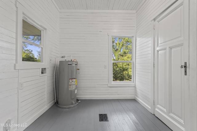 21021 Old River Rd, Vancleave, MS 39565 - utilities with water heater