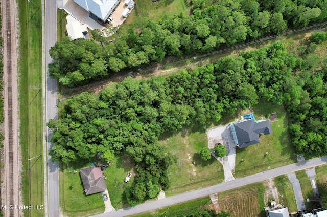 306 N Central Ave, Waveland, MS 39576