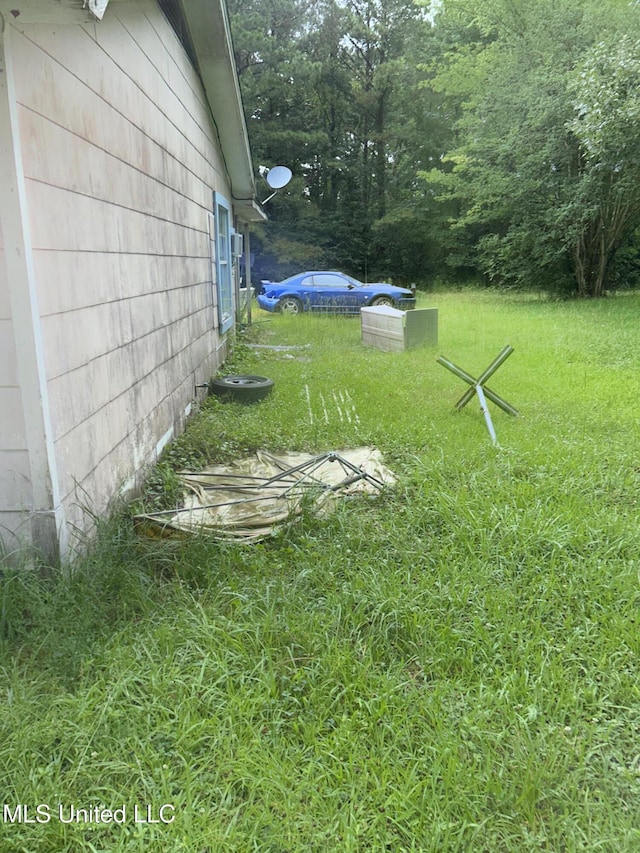 99 SW Railroad Rd, Roxie, MS 39661 - view of green lawn