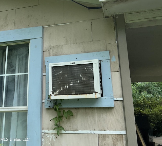 99 SW Railroad Rd, Roxie, MS 39661 - exterior view