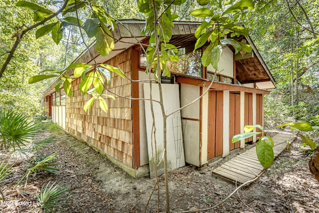 view of outbuilding