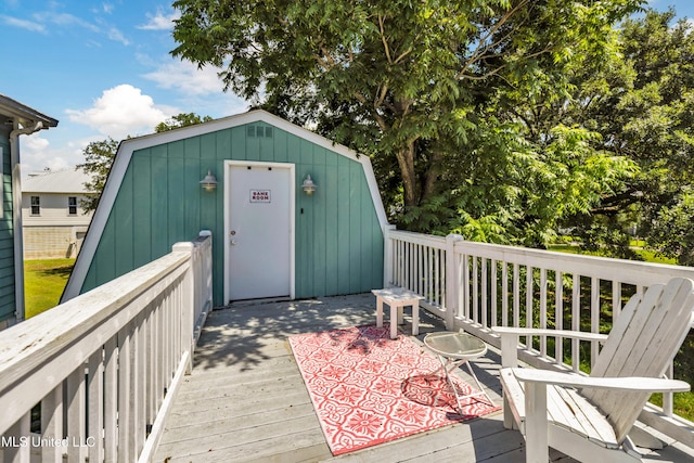 112 Vista Dr, Pass Christian, MS 39571 - wooden terrace with an outdoor structure