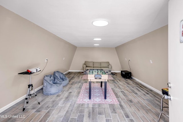 112 Vista Dr, Pass Christian, MS 39571 - living area featuring baseboards and wood finished floors