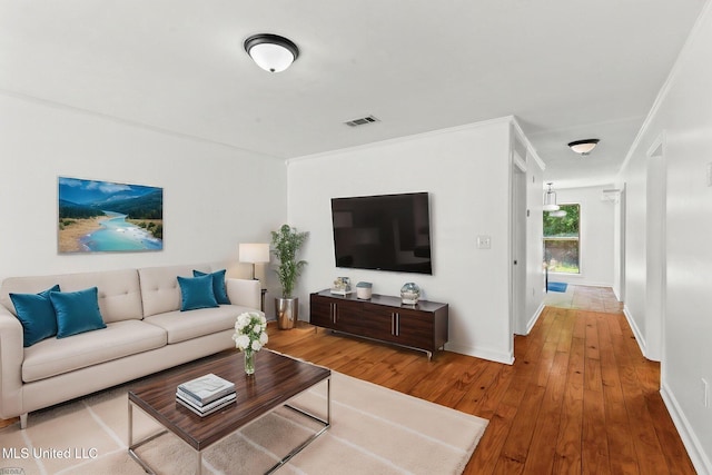 1914 Twin Pine Dr, Pearl, MS 39208 - living area with hardwood / wood-style floors and baseboards