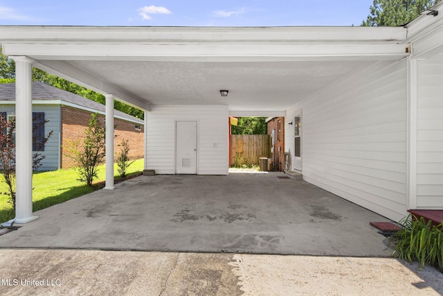 1914 Twin Pine Dr, Pearl, MS 39208 - view of car parking with a carport