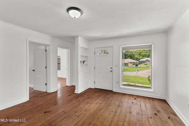 1914 Twin Pine Dr, Pearl, MS 39208 - entrance foyer featuring hardwood / wood-style floors and baseboards