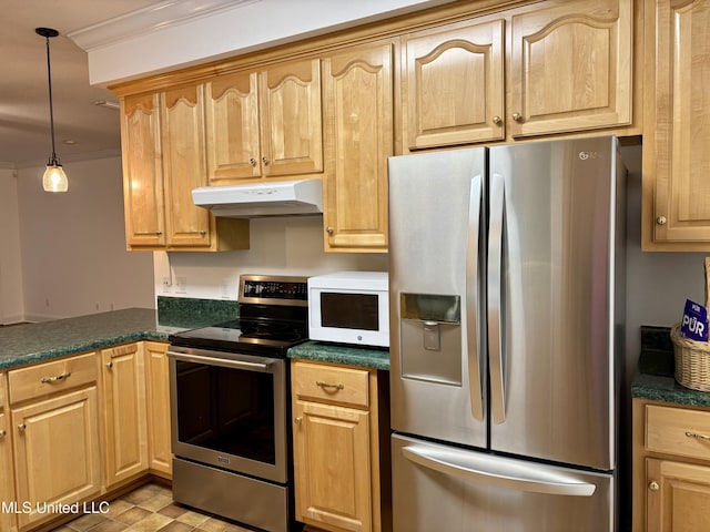 1405 Bay Ridge Dr, Gautier, MS 39553 - kitchen with stainless steel appliances, under cabinet range hood, dark countertops, decorative light fixtures, and ornamental molding