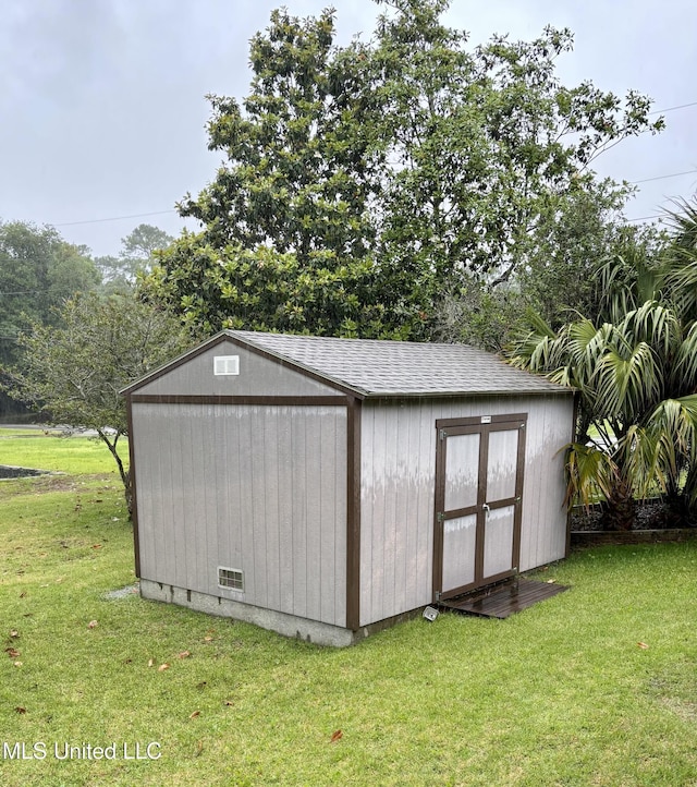 1405 Bay Ridge Dr, Gautier, MS 39553 - view of shed