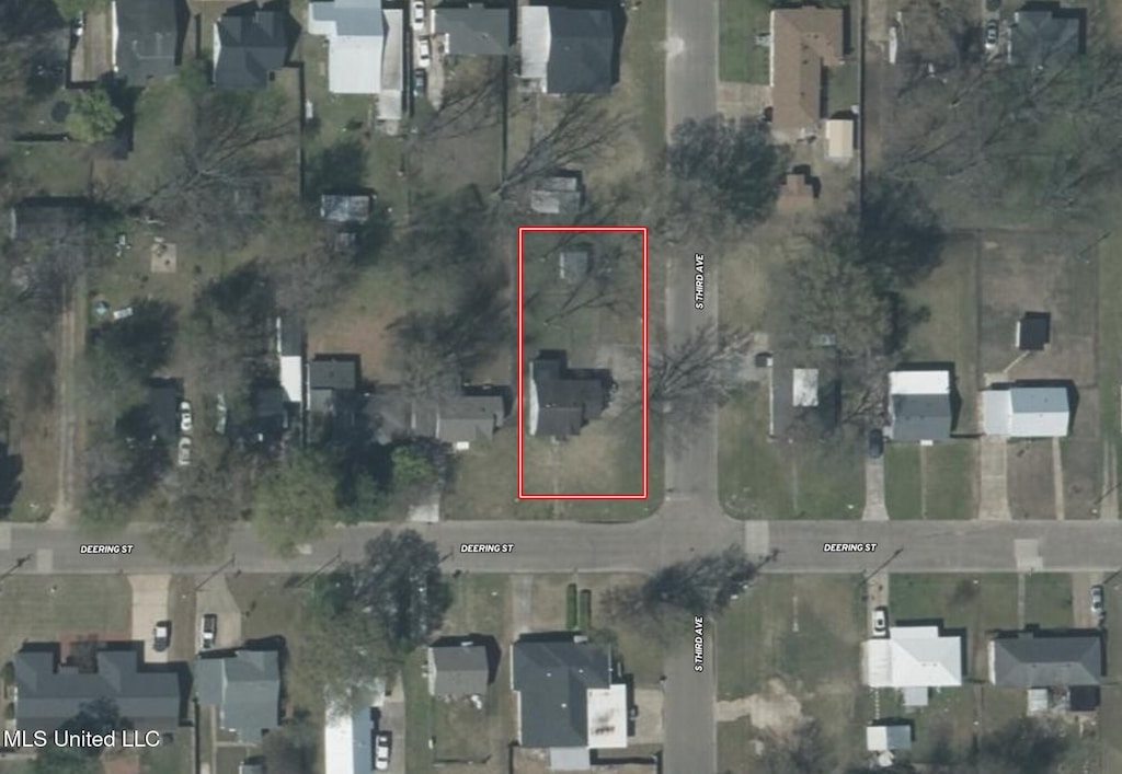 800 Deering St, Cleveland, MS 38732 - aerial overview of property's location featuring property parcel outlined