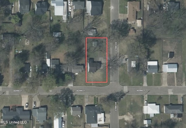 800 Deering St, Cleveland, MS 38732 - aerial overview of property's location featuring property parcel outlined