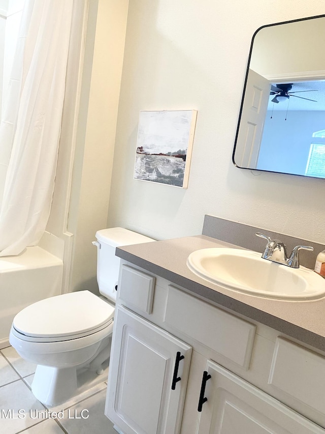 2252 Beach Dr Unit 203, Gulfport, MS 39507 - bathroom featuring vanity, shower / bath combo, and tile patterned floors