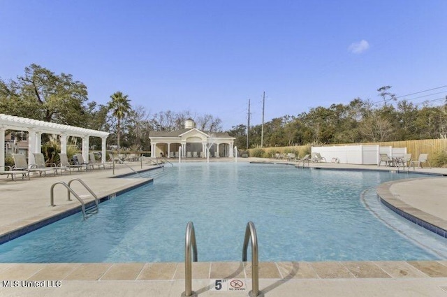 2252 Beach Dr Unit 203, Gulfport, MS 39507 - community pool with a pergola and a patio