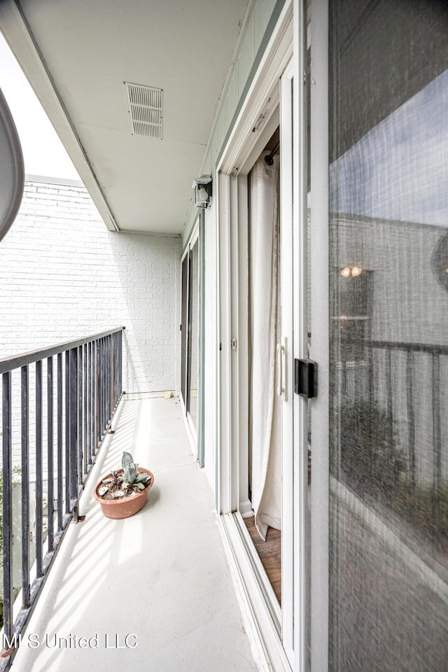 3230 Cumberland Rd Unit 18, Ocean Springs, MS 39564 - balcony with visible vents