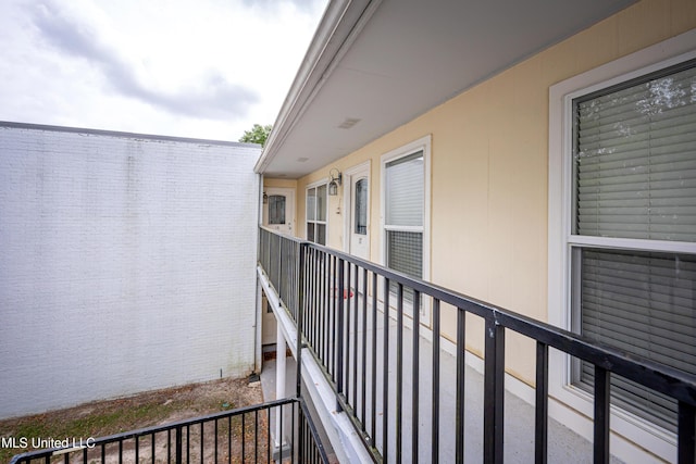 3230 Cumberland Rd Unit 18, Ocean Springs, MS 39564 - view of balcony
