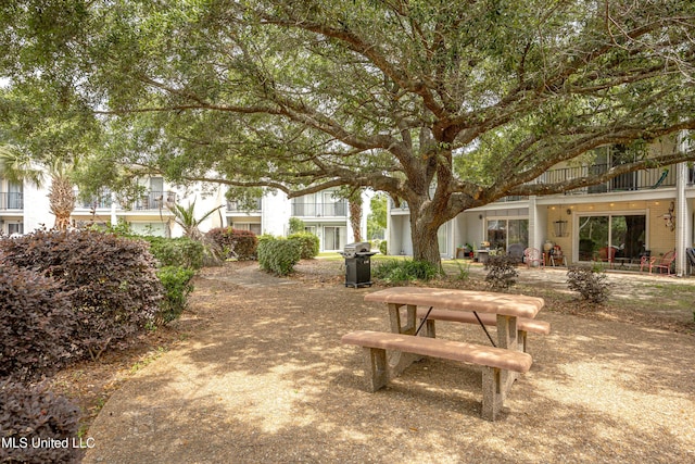 3230 Cumberland Rd Unit 18, Ocean Springs, MS 39564 - view of community with a patio and outdoor dining space