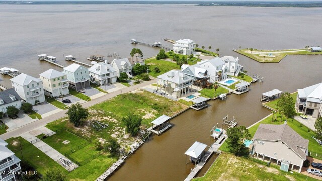 608 Sandy Hook Dr, Pass Christian, MS 39571